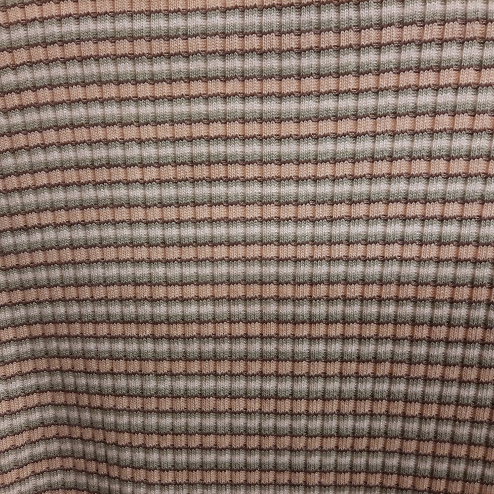 LEVI Shirt - Picture 6 of 6